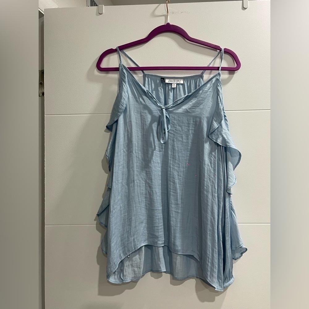 Cod shoulder in size XS in light baby blue